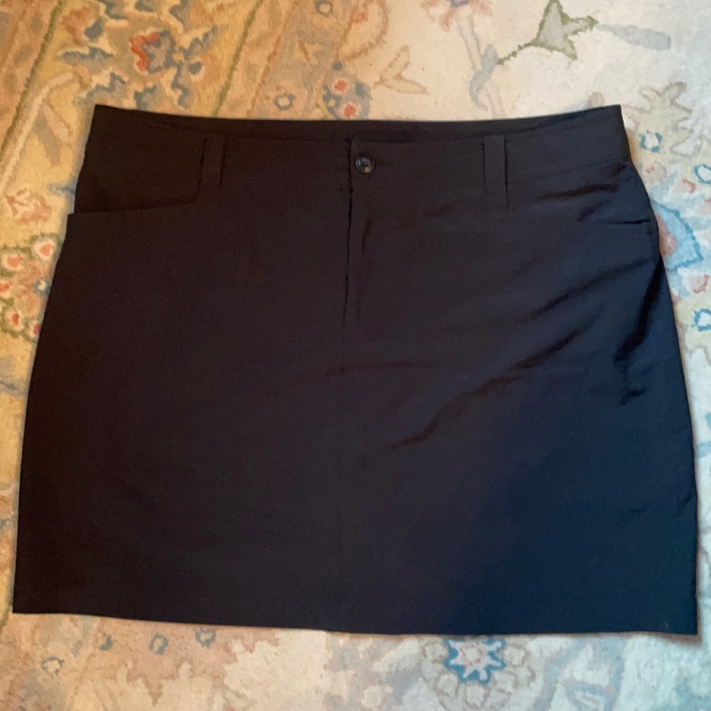 Skort